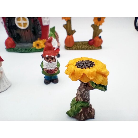 Fairy Garden Gnome Fall Themed House Signs Apples Miniature Dollhouse 9 Pieces - Picture 4 of 12